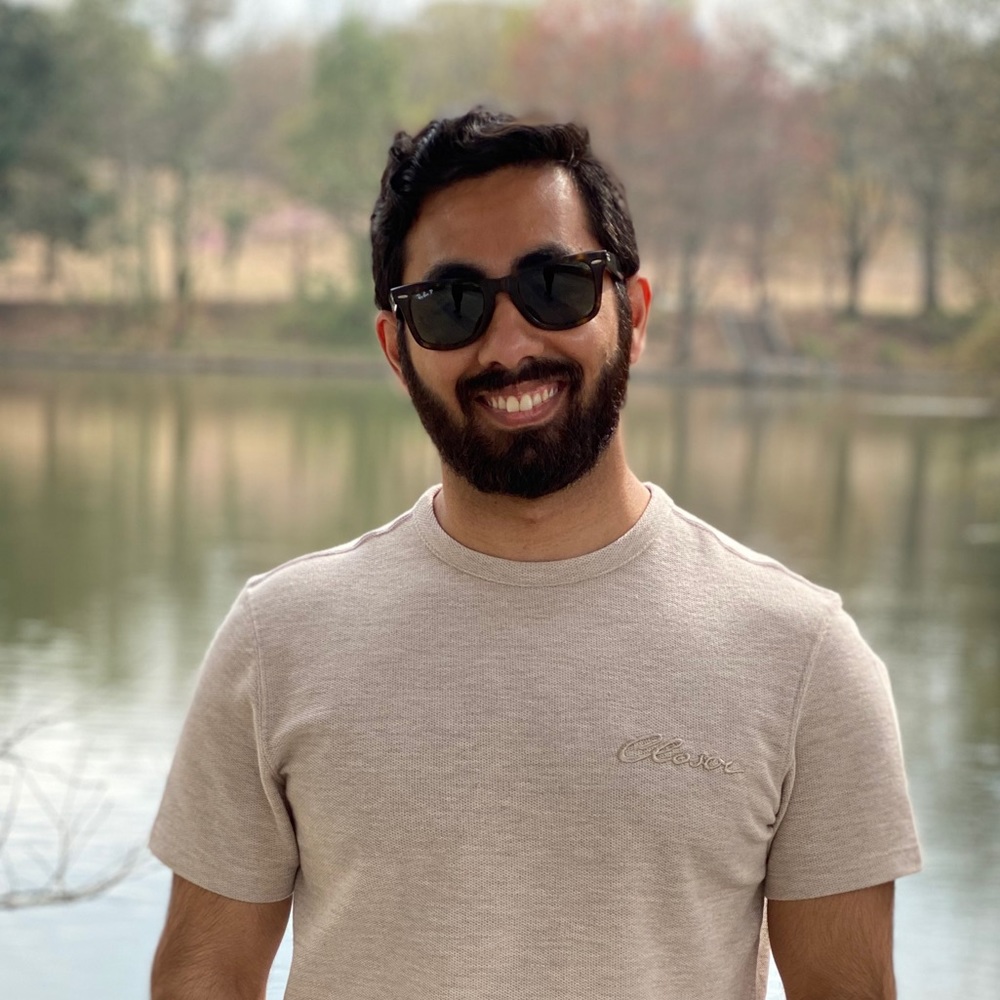 Meet your Posher, Khizr